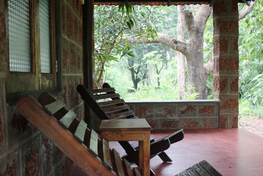 Dudhsagar Plantation Villa Cormonem Kültér fotó
